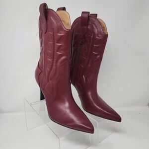 Red cowboy boots Size 10